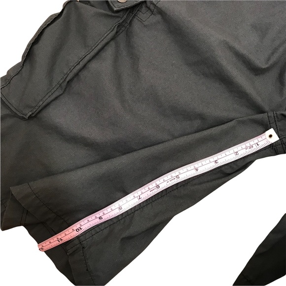 Levis Cargo Shorts Mens 36 Black Inseam 11 Good Condition PC9 13581-0027 - Picture 12 of 12